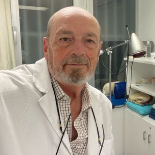 Dr. Fernando Novella