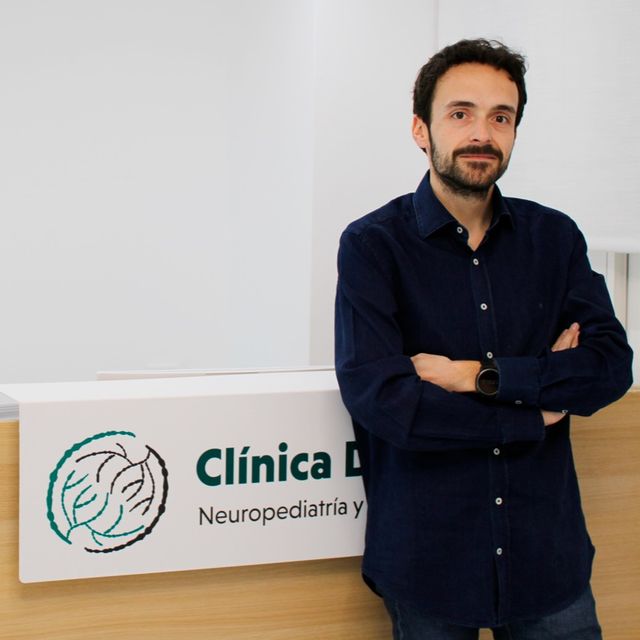 Juan José Nieto Barceló, Neurólogo pediátrico Murcia