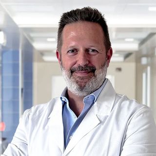 Ingrandire l'immagine: Roberto Camisassa, ortopedico Torino