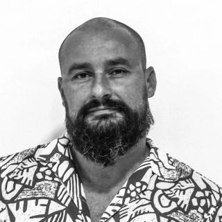 Tony González, Terapeuta complementario Terrassa