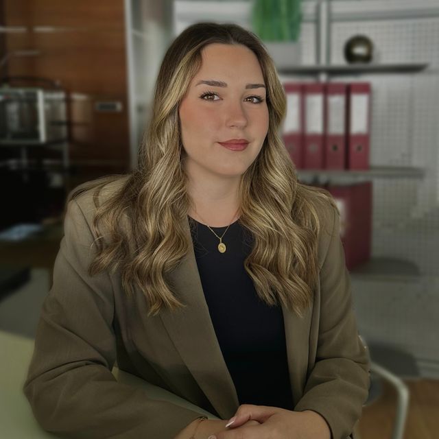Alba María Fernández Nadal, Psicólogo Málaga