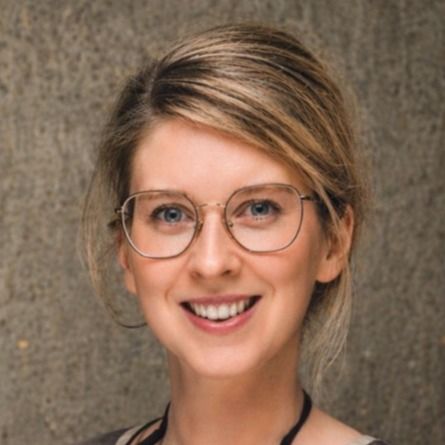 Nicole Albus, Zahnarzt Göttingen