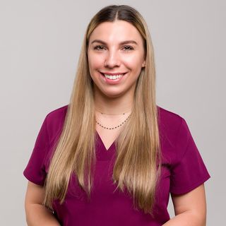 Powiększ obraz: Agata Momot, higienistka/higienista stomatologiczny Wrocław