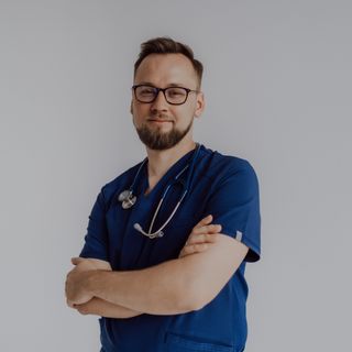 Powiększ obraz: Piotr Pabjański, nefrolog dziecięcy Warszawa