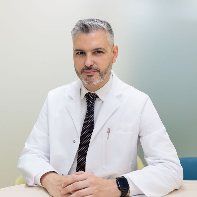Alberto Orta Ruiz, Oncólogo médico Valencia