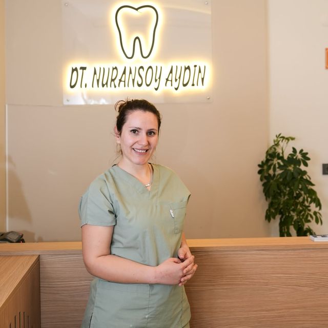 Nuran Nuransoy, Diş Hekimi Balıkesir