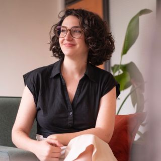  Ester Pujol Ambrosio