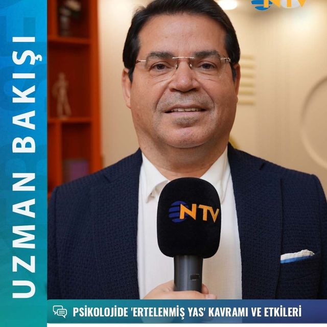 Ahmet Gönüllü, Psikoloji İstanbul
