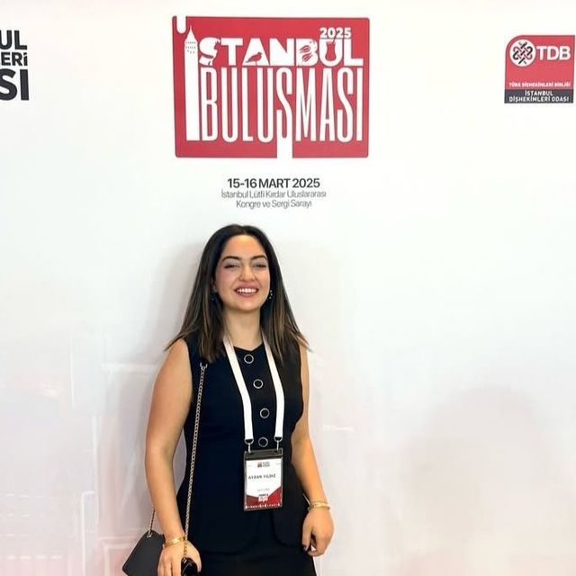 Aydan Yıldız, Diş Hekimi Yalova