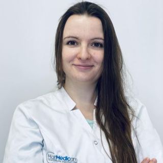 Powiększ obraz: Urszula Chwedoruk, stomatolog Jaworzno