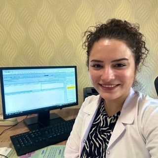 Dilek Yiğit Yılmaz, Dermatoloji Antalya