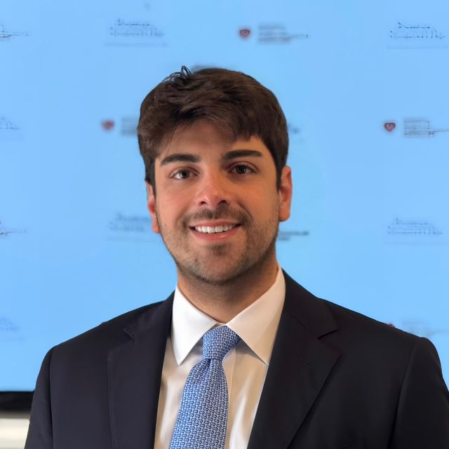 Emilio Battista, Ecografista Avellino