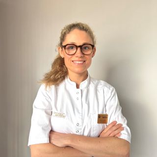 Powiększ obraz: Weronika Jaroszyk, stomatolog Wronki