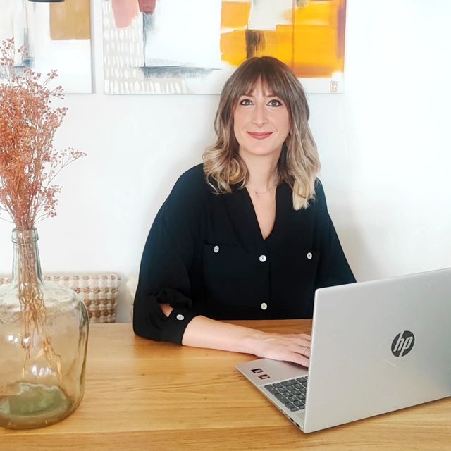 Nora Amatriain Andía, Psicólogo Palau-Solita i Plegamans