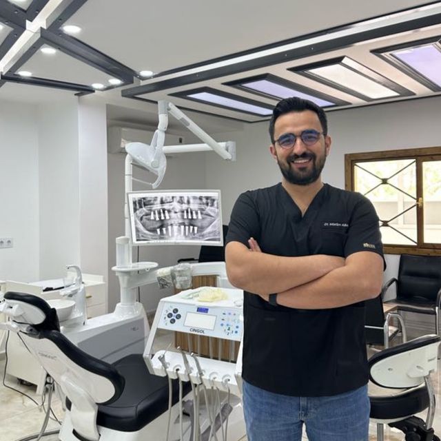 Müslüm Abacılar, Diş Hekimi Şanlıurfa