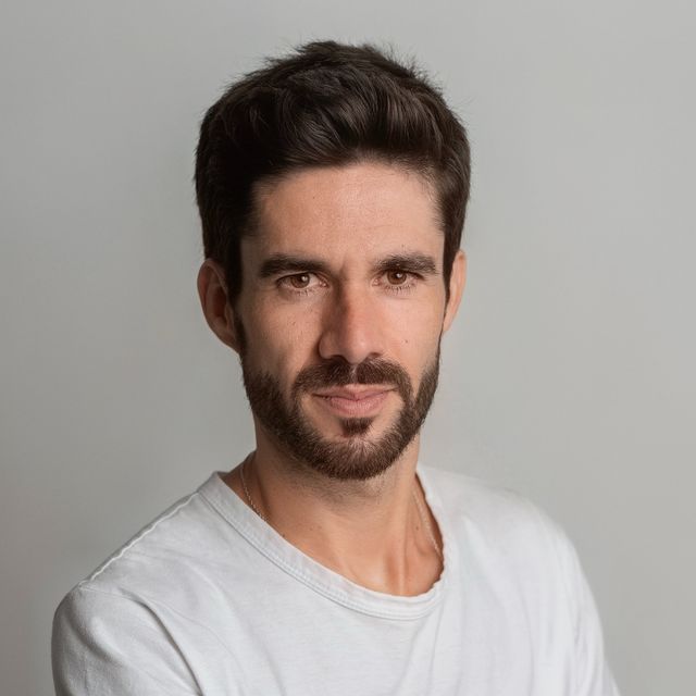 Alejandro Gil de la Calle, Terapeuta complementario Sevilla