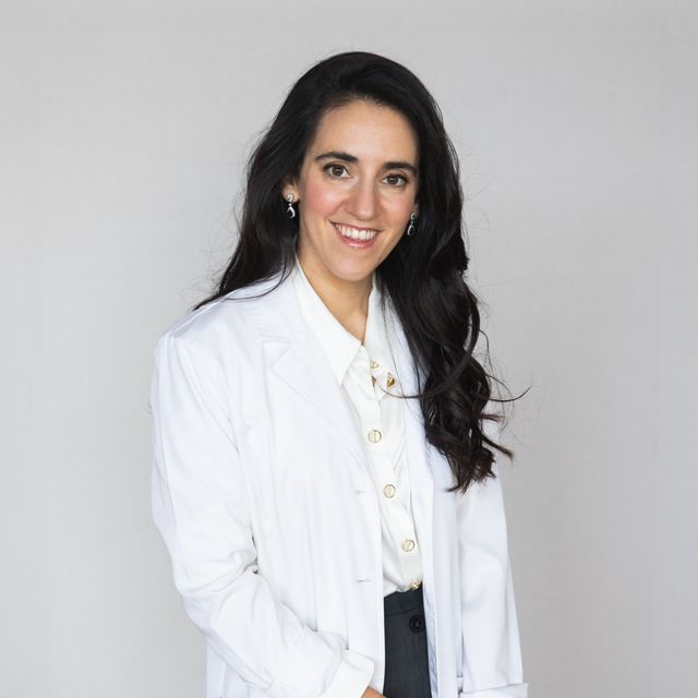 Mercedes Sáenz de Santa María, Médico estético Madrid