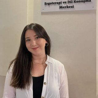 Resmi büyüt: Çağla İnce, Dil ve Konuşma Terapisi İstanbul