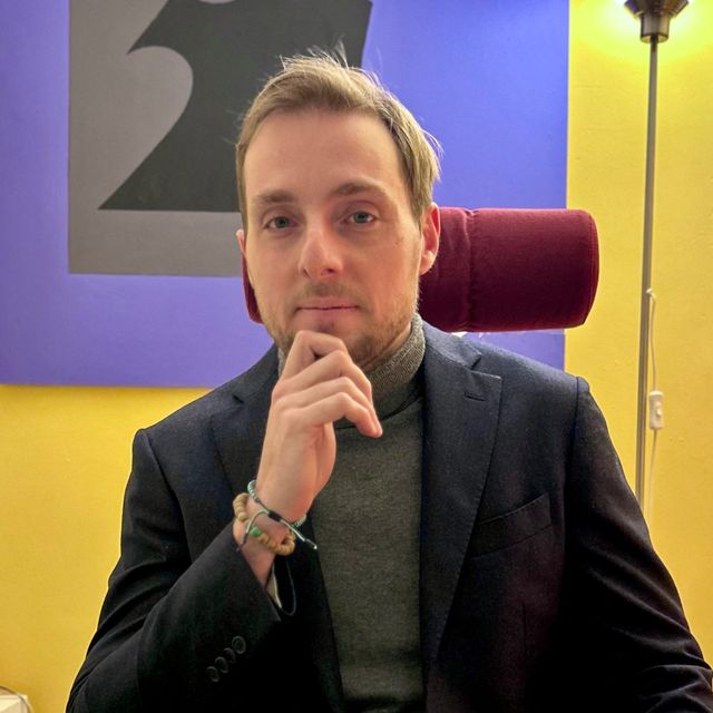 Emanuele Alessandro Castello, psicologo Senago