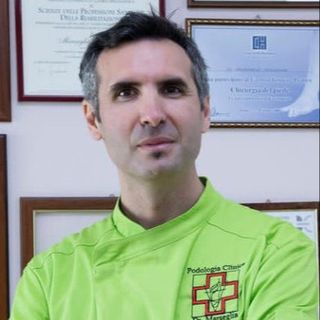 Ingrandire l'immagine: Raffaele De Chiara, fisiatra Catanzaro