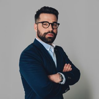 lek. Szymon Bębenek