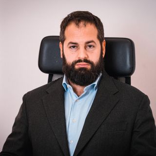 Ingrandire l'immagine: Piergiorgio Calella, ortopedico Roma