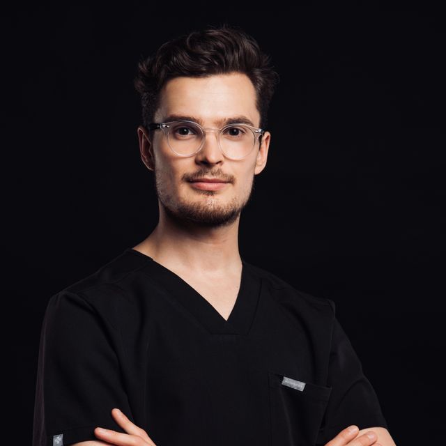 Kacper Kwiliński, stomatolog Warszawa