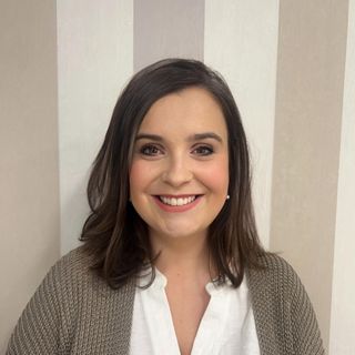 Acercar imagen: Teresa Ruiz de Azua Aspizua, Psiquiatra Bilbao