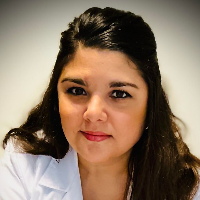 Maria Elena Filadoro, Médico general Barcelona