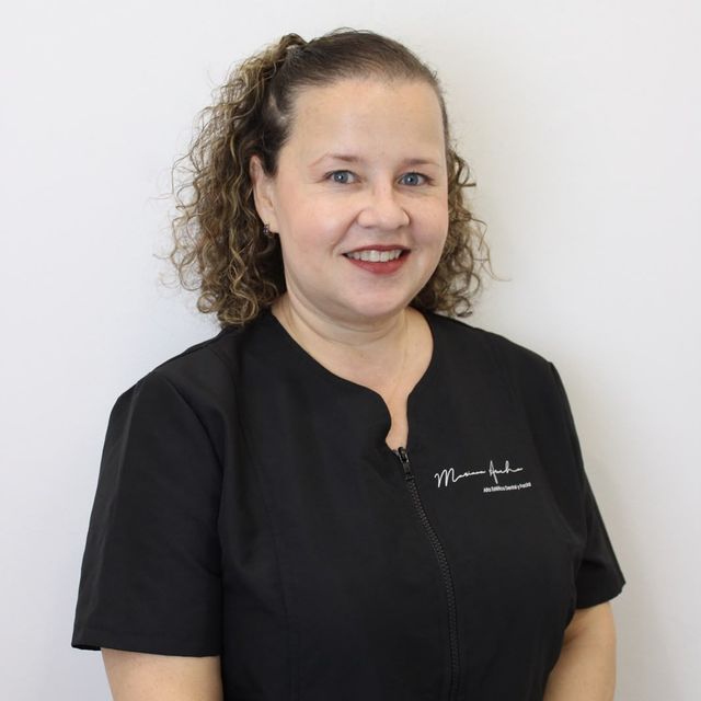 Carmen Hoffmann, Dentista Málaga