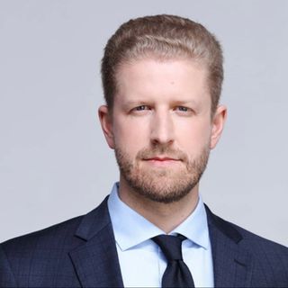 Powiększ obraz: Michał Niklas, kardiolog Warszawa