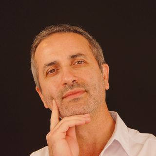 Bild vergrößern: Tip Dr. (Selcuk Univ.) Sadik Sentürk, Plastischer & Ästhetischer Chirurg Düsseldorf