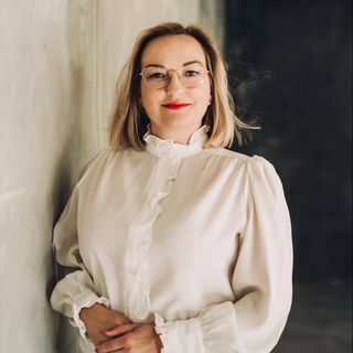 dr n. med. Ewa Zbucka