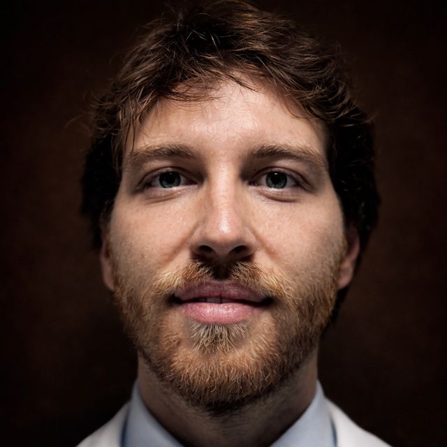 Giorgio Fiore, neurochirurgo Milano