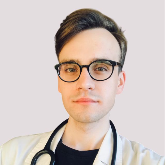 Arkadiusz Grunwald, lekarz bez specjalizacji Warszawa