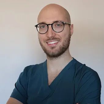 Domenico Falcomata’, dentista Barcellona Pozzo
