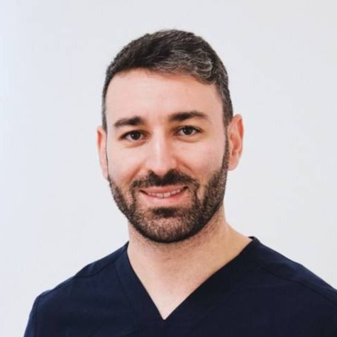 Gianluca Castelli, dentista Brindisi