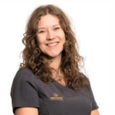 Karolina Pierzchała, stomatolog Warszawa