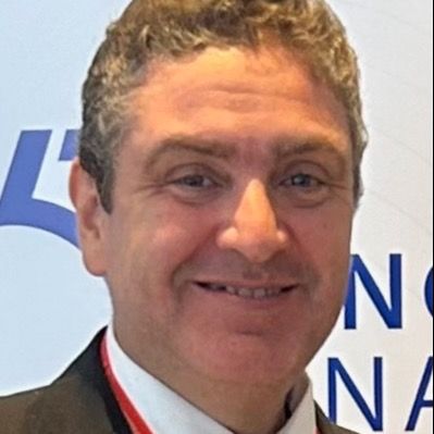 Simone Squillante, chirurgo generale Napoli