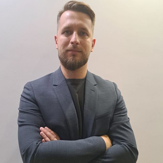 Patryk Kalwas, psycholog Iława