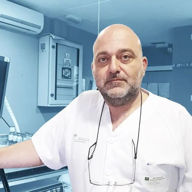 Rafael Sáenz Solís, Digestólogo Huelva