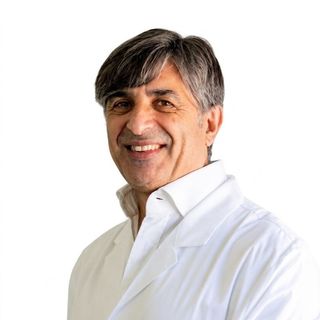 Carlo Villano, Ecografista Pescara