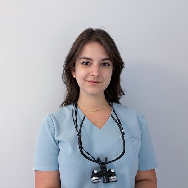 Weronika Warpas, stomatolog Otwock