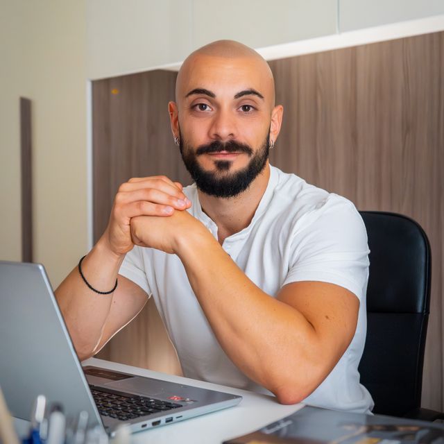 Simone Cotrona, biologo nutrizionista Collegno