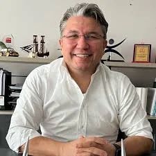 Muzaffer Demirdelen, Diş Hekimi Kayseri