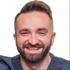 Powiększ obraz: Jakub Lewartowski vel Lewartowicz, stomatolog Warszawa