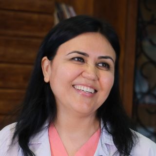 Ayşe Öner, Göz Hastalıkları İstanbul