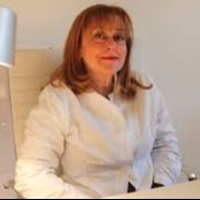 Francesca Stagnitti, ginecologo Axa