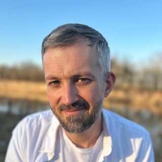 Powiększ obraz: Jacek Schodowski, psychoterapeuta Wrocław