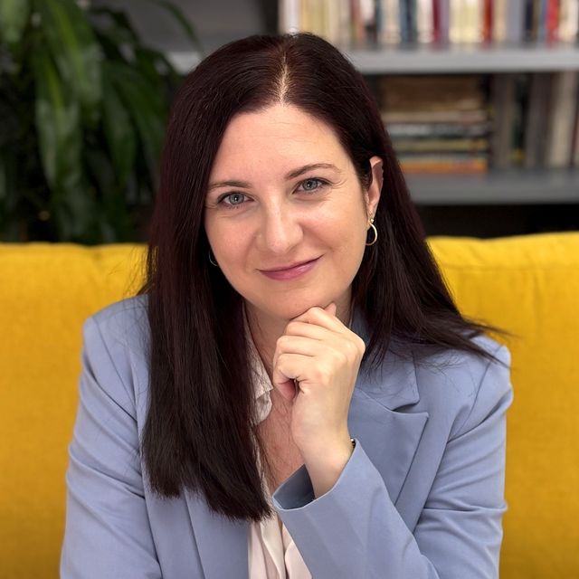 Arantxa Alcázar García, Psicólogo Alzira